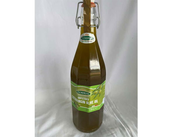 Italian unfiltered extra virgin olive oil Italian unfiltered extra virgin olive oil